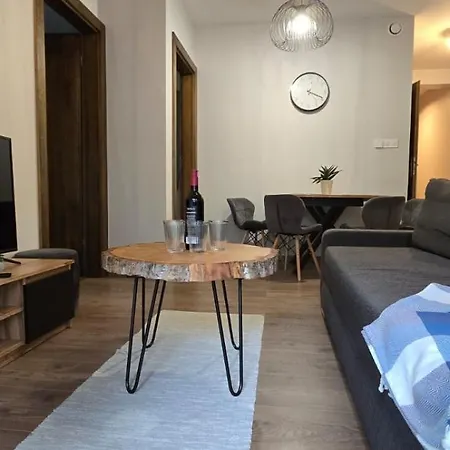Loppet Apartament